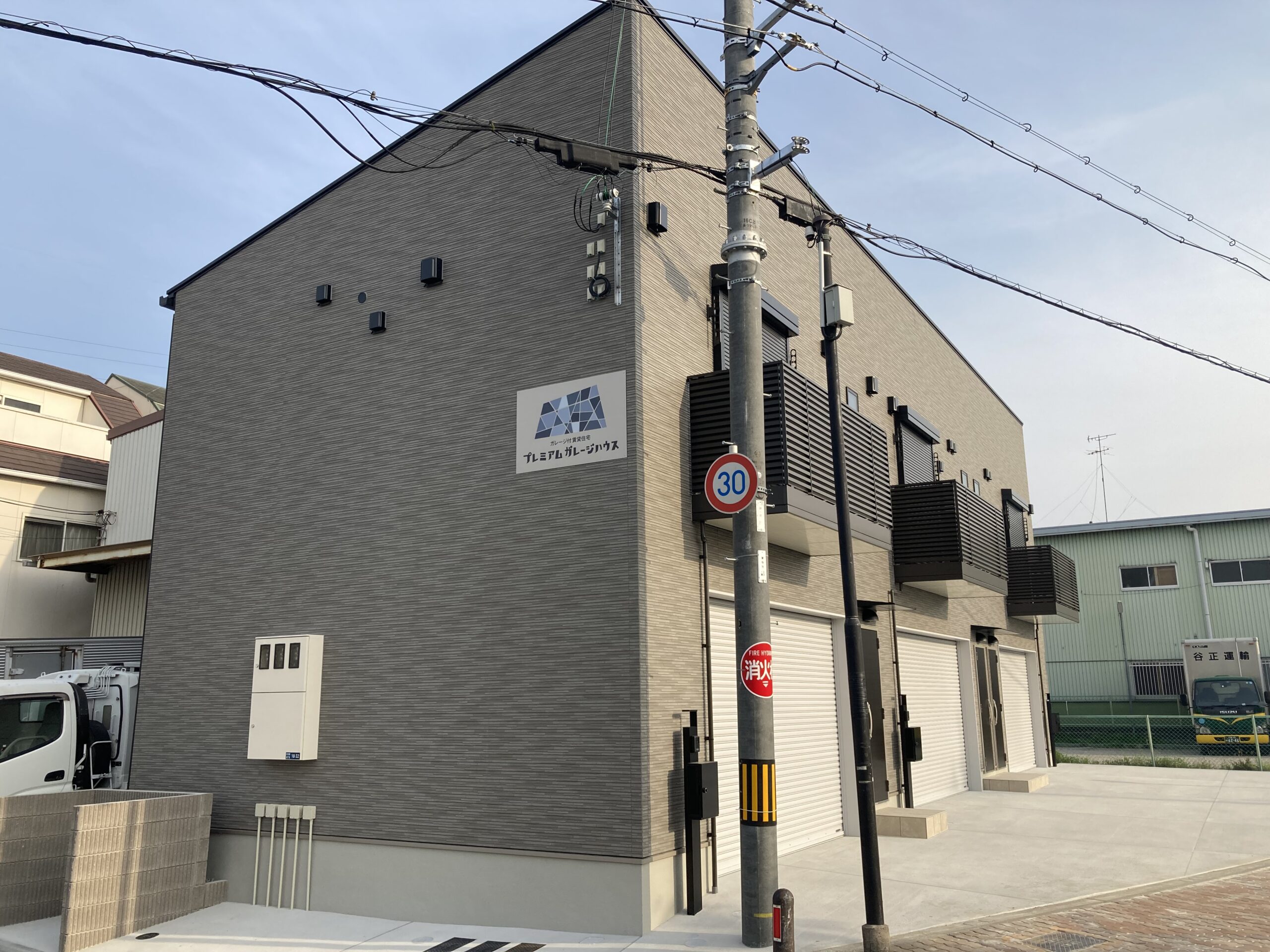 プレミアムガレージハウス南寺方東通(大阪府守口市)の物件写真2