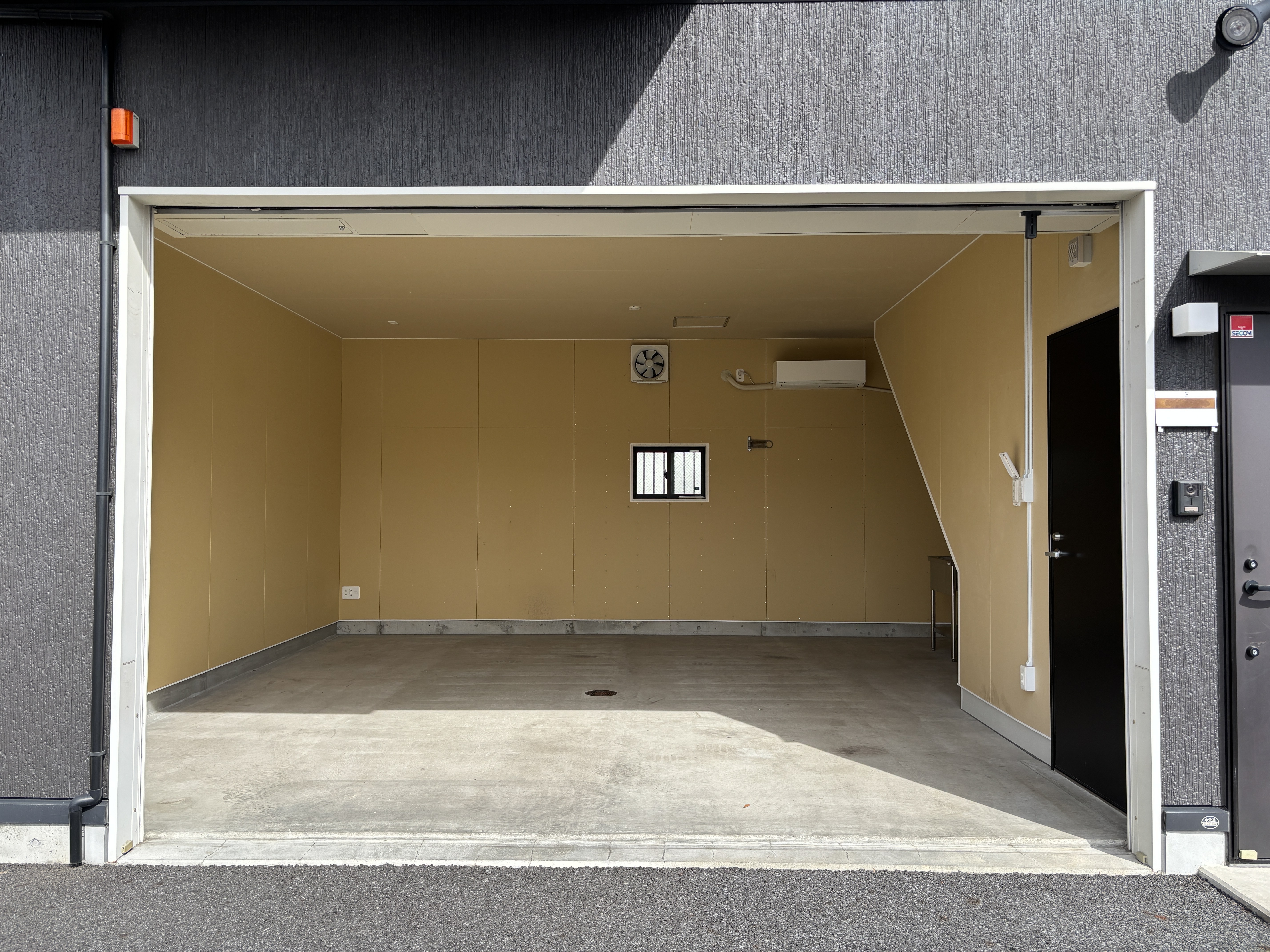 プレミアムガレージハウス下溝『ISO BASE』(神奈川県相模原市)の物件写真4