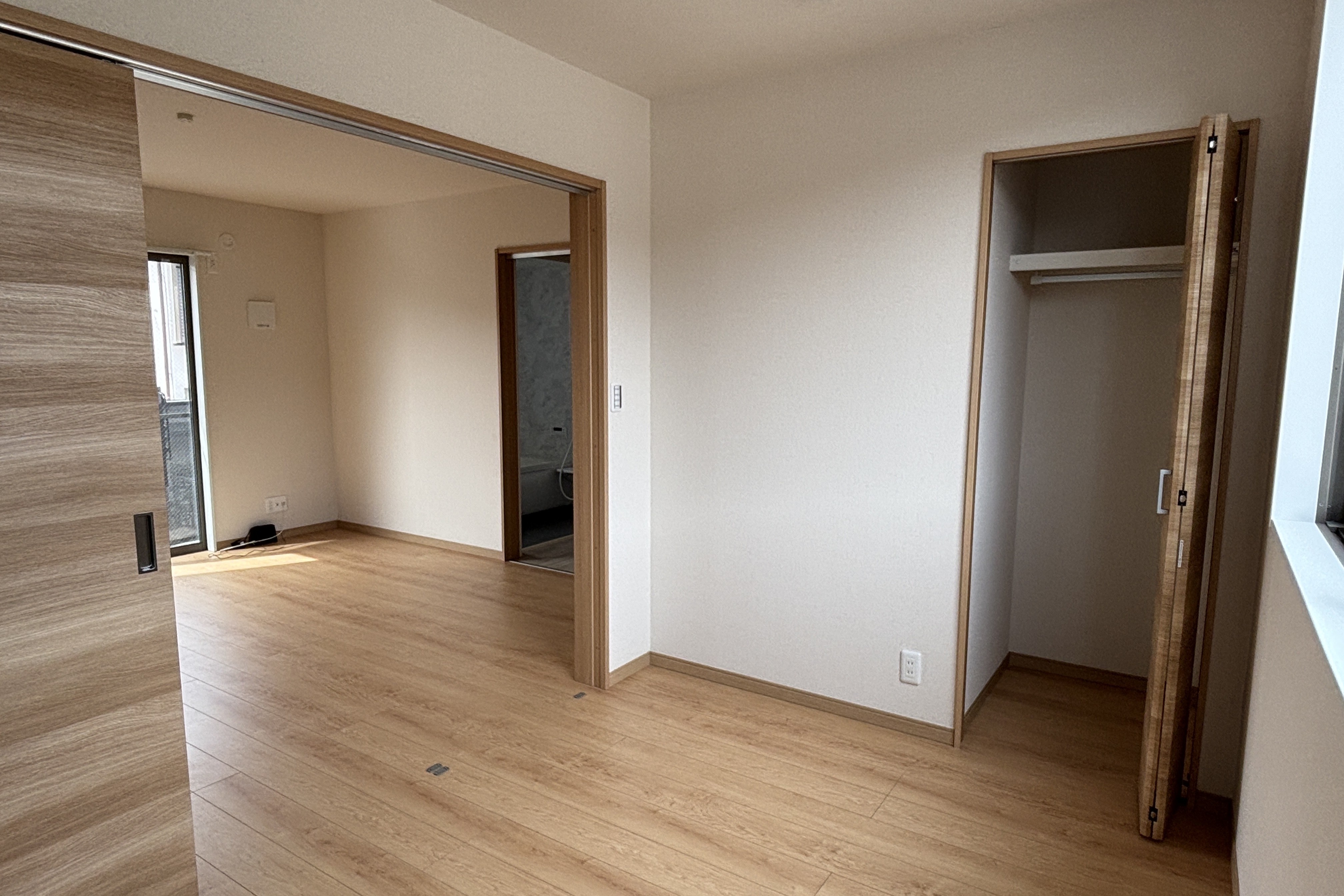 プレミアムガレージハウス秦野中井Ⅲ【内見・入居申込受付中】の物件写真6